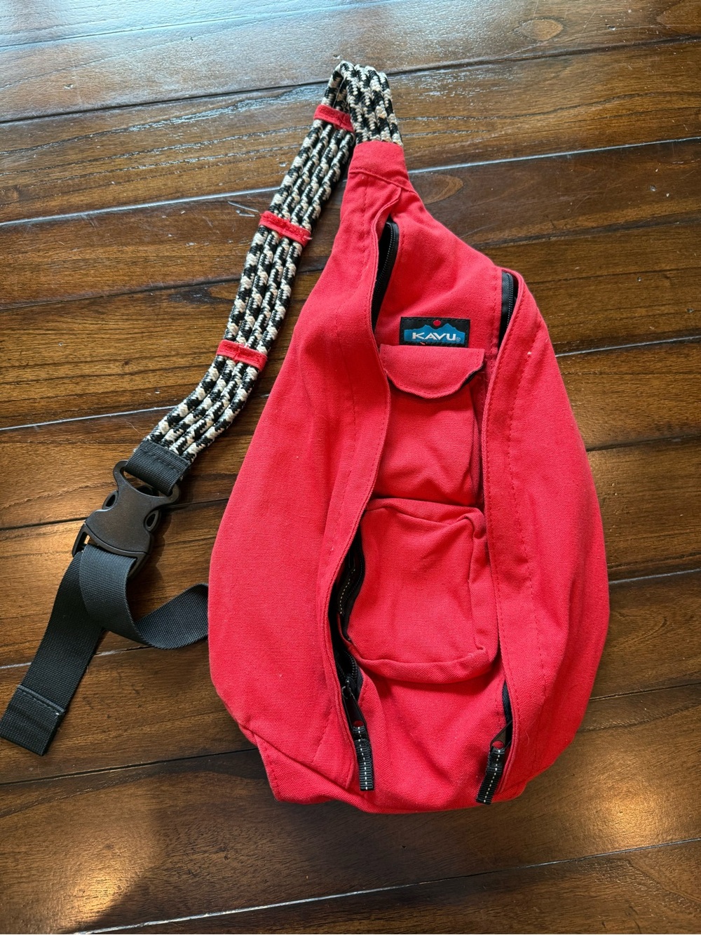 Kavu Red Canvas Rope Strap Sling Bag